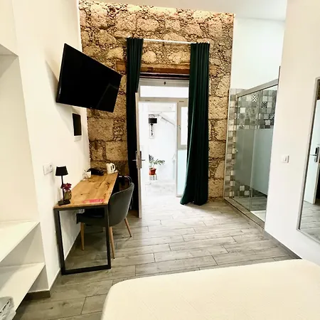 The Cathedral Vegueta Hotel 2*